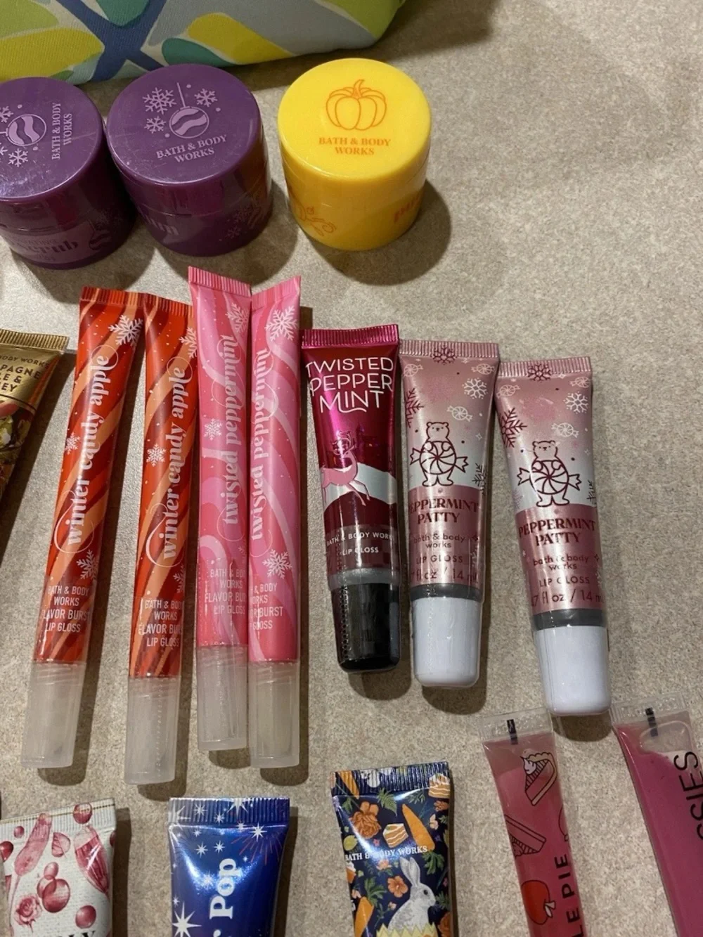 Large Bath and Body Works Lip Gloss and Lip Scrub Lot New Sealed W/Bonus Bag